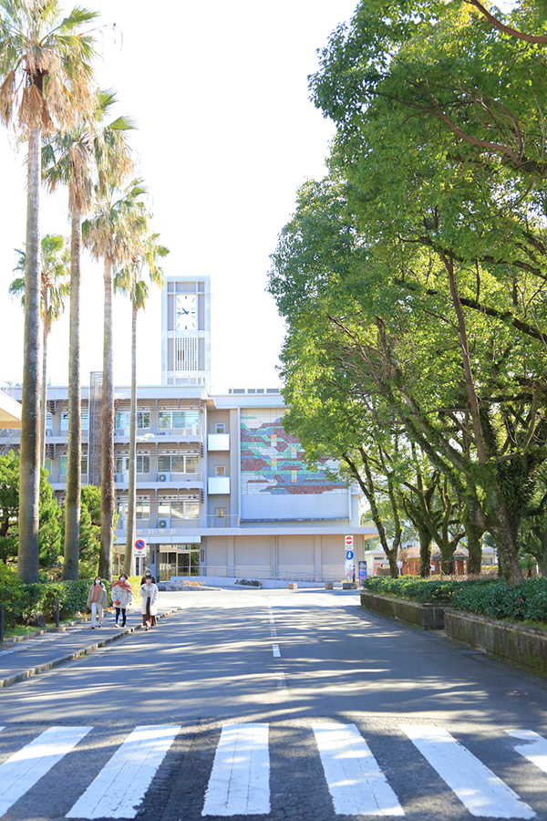 長崎大学